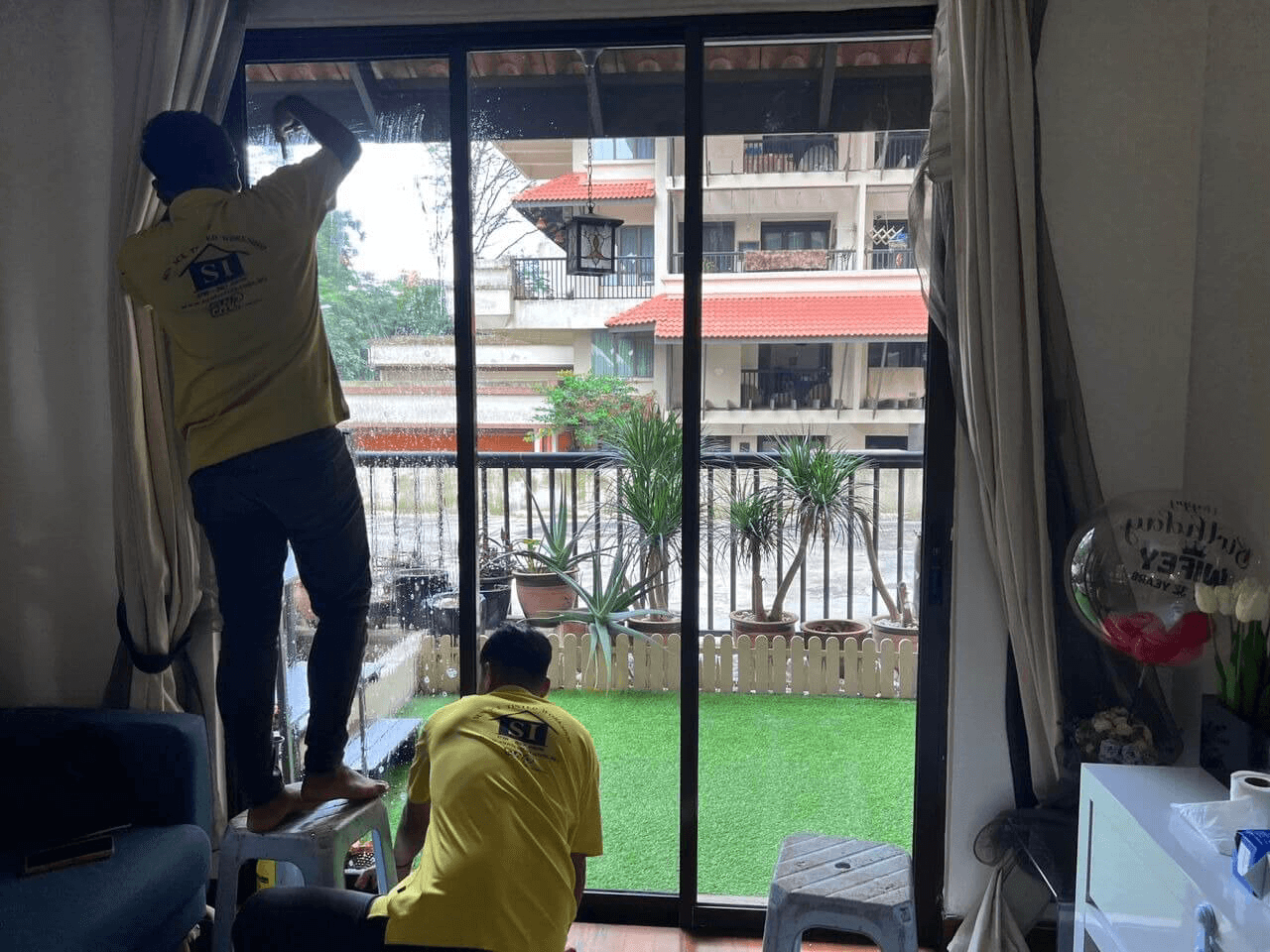 THE BEST COMPLETE CHECKLIST FOR TINTED HOUSE SS2