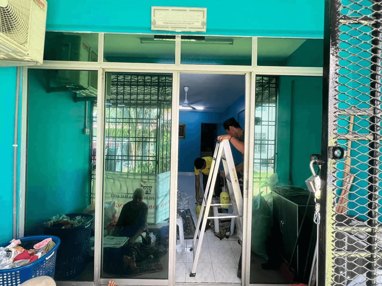 GREAT EXPERT FOR THE BEST HOUSE TINT KOTA DAMANSARA