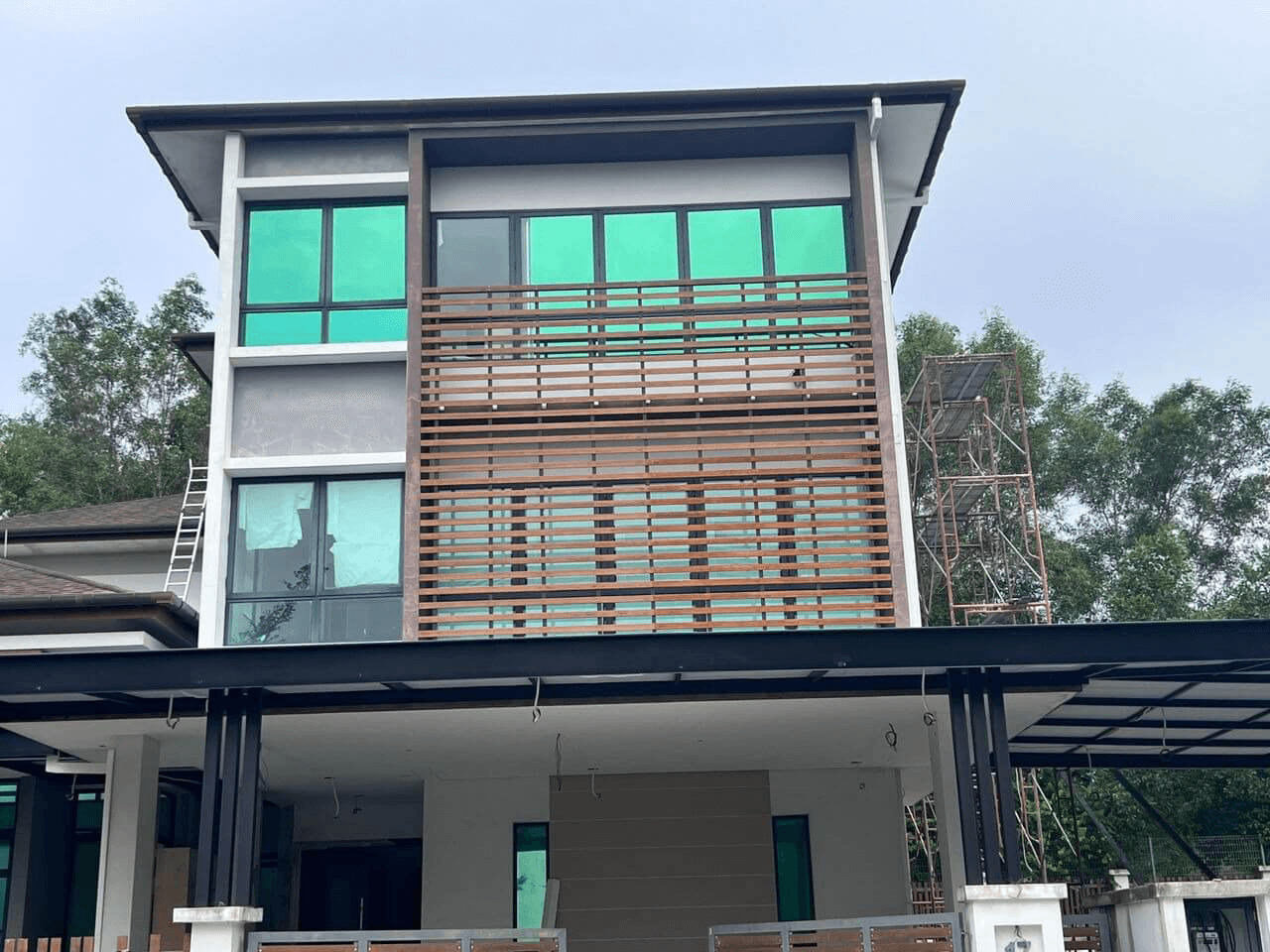 THE BEST FIND SECURITY & SAFETY WINDOW FILM SUNWAY MENTARI