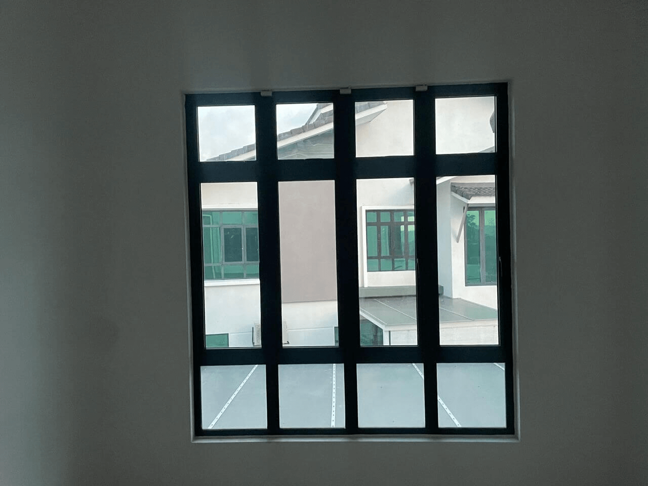 GREAT DEAL FOR THE BEST SUPPLIER TINTED TEMPLER 222