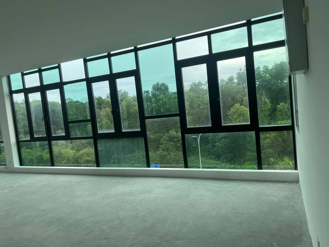 THE BEST DEAL FOR CHOOSING TINTED OFFICE TAMAN BAYU DAMANSARA