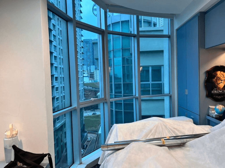 THE BEST FACTOR TO TINTED OFFICE PJ OLD TOWN