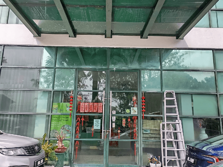THE BEST GREAT DEAL TINTED TAMAN PARAMOUNT