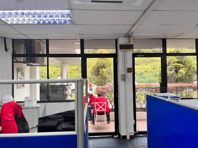 THE BEST DEAL FOR CHOOSING TINTED OFFICE PELANGI DAMANSARA