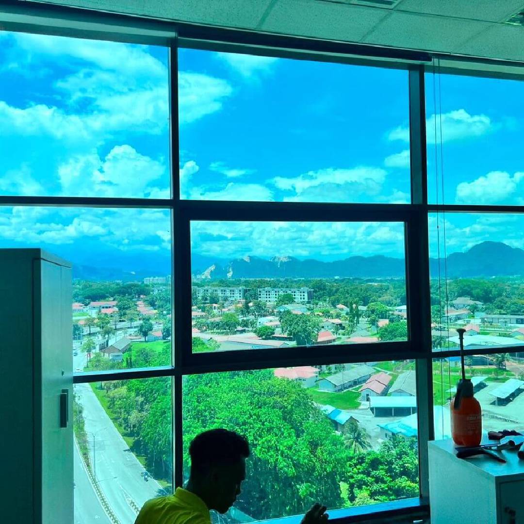 THE BEST GREAT DEAL TINTED ARA DAMANSARA