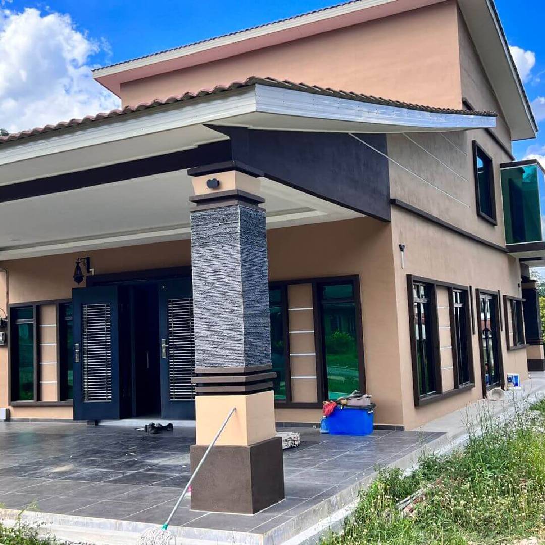 THE BEST FIND HOUSE TINTED TROPICANA INDAH