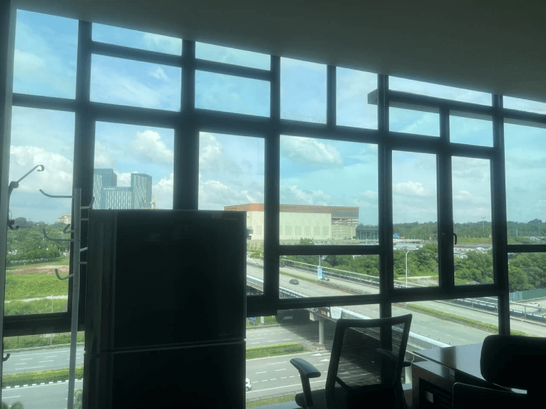 THE BEST EXPERT ADVISE TINTED OFFICE TAMAN MAYANG
