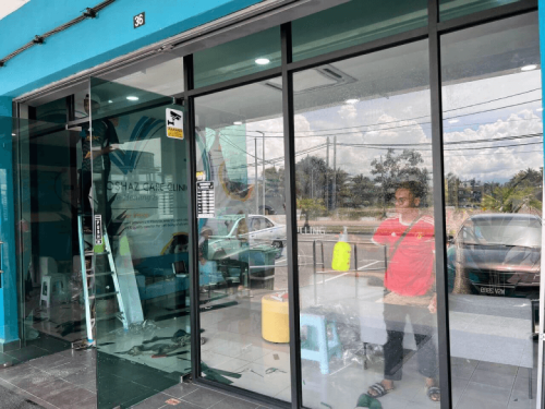 TINTED SOLAR TINT FILM SUTERA DAMANSARA